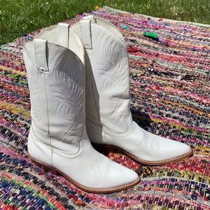 Vintage White Cowgirl Boots